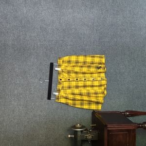 Harry Potter Hufflepuff size large cosplay skirt